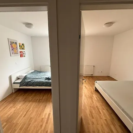 Apartment Dreamy Nature Near City-family Friendly, Free Parking *