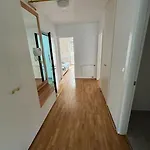 Dreamy Nature Near City-family Friendly, Free Parking Apartment