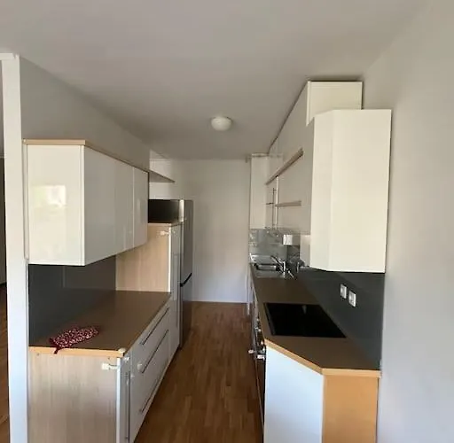 Dreamy Nature Near City-family Friendly, Free Parking Apartmán *